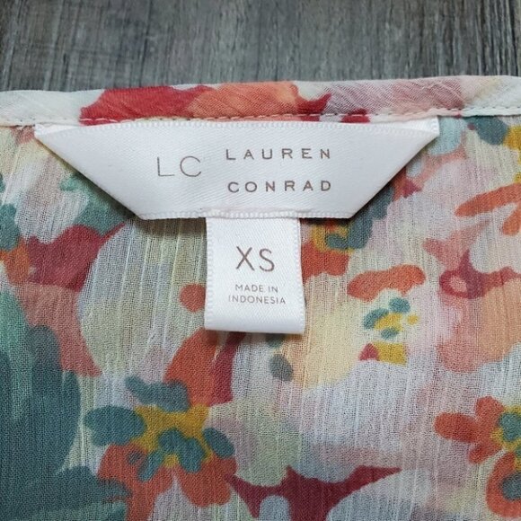 Long Sleeve Sheer Blouse - Picture 4 of 6